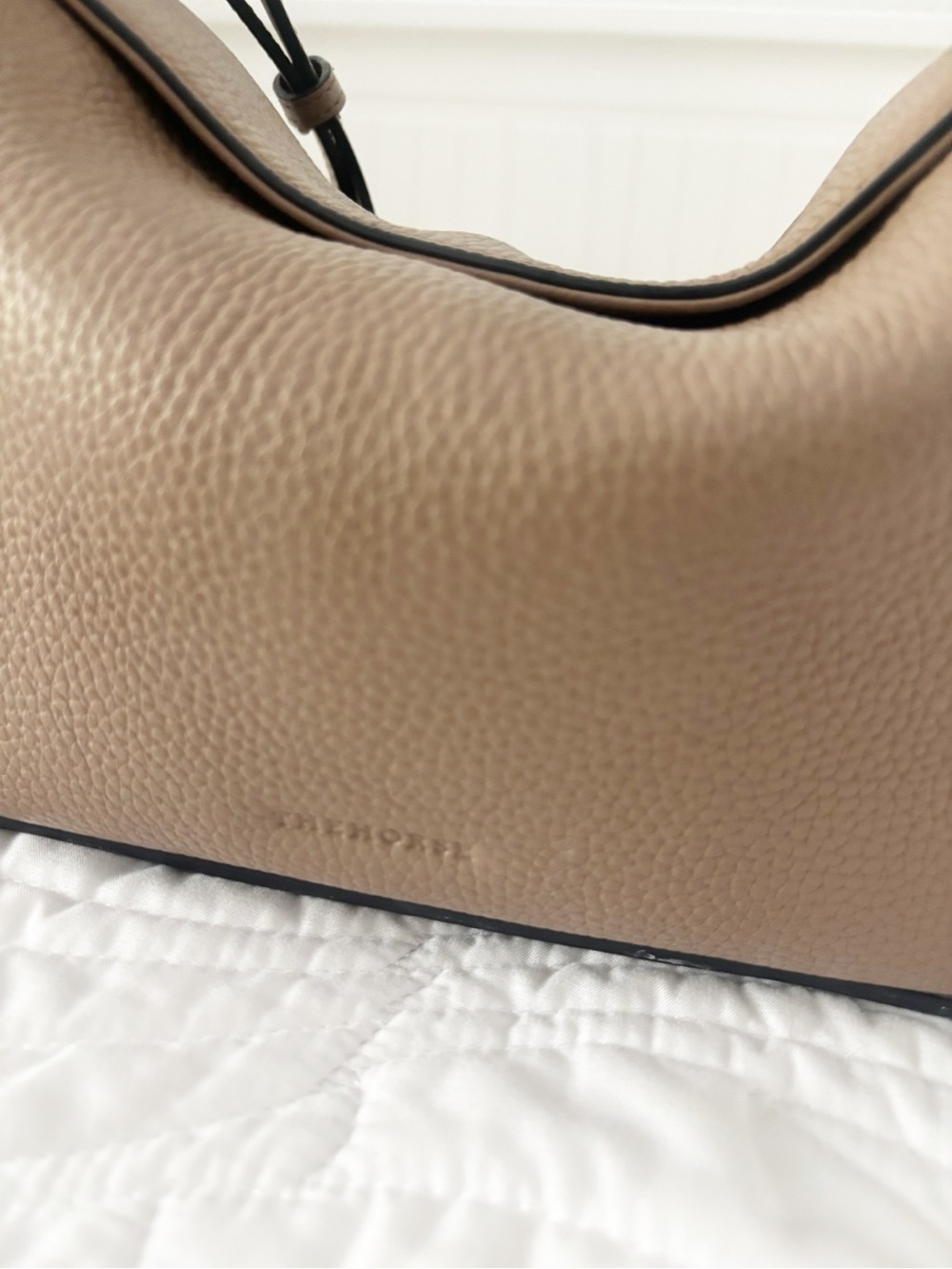 The Horse Clementine Taupe Pebbled Leather Shoulder Bag - Picture 5 of 12